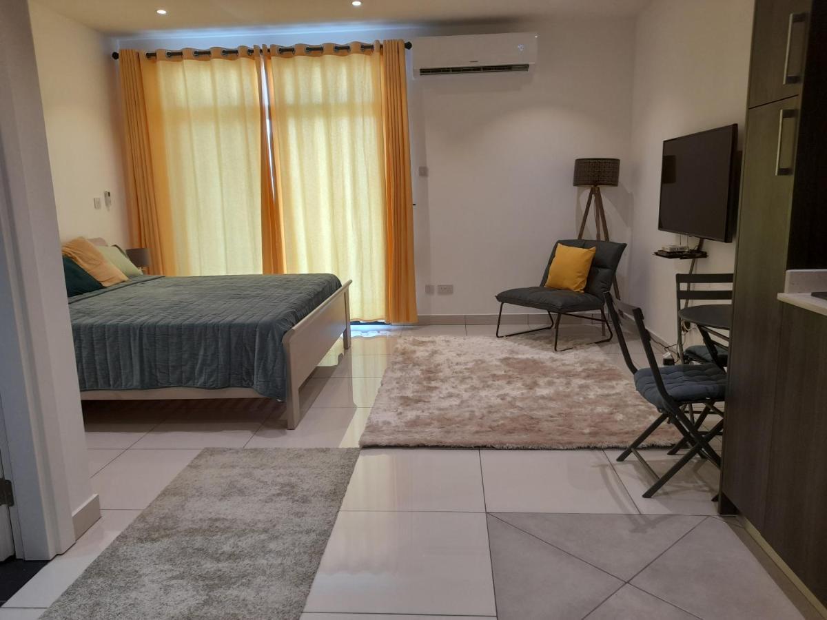Embassy Gardens Studio Άκρα Εξωτερικό φωτογραφία