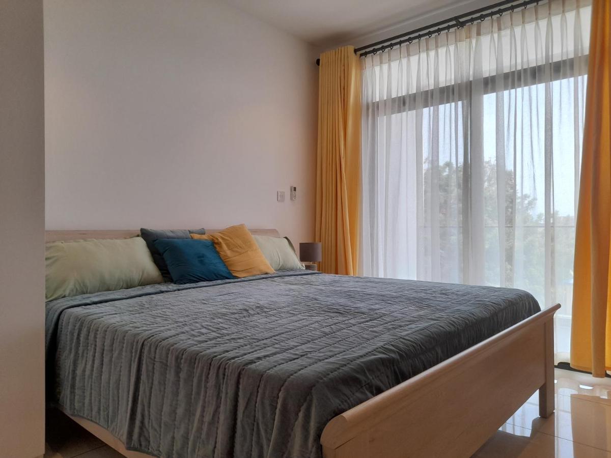 Embassy Gardens Studio Άκρα Εξωτερικό φωτογραφία