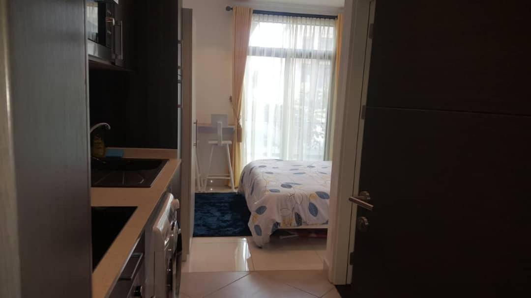 Embassy Gardens Studio Άκρα Εξωτερικό φωτογραφία