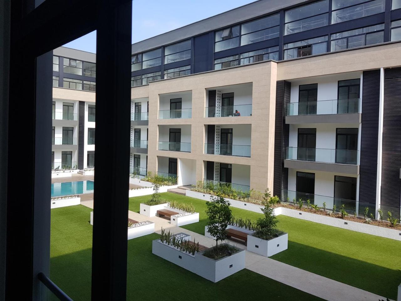 Embassy Gardens Studio Άκρα Εξωτερικό φωτογραφία